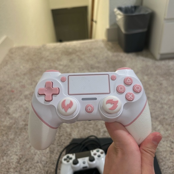 USED PS4 - Picture 12 of 15